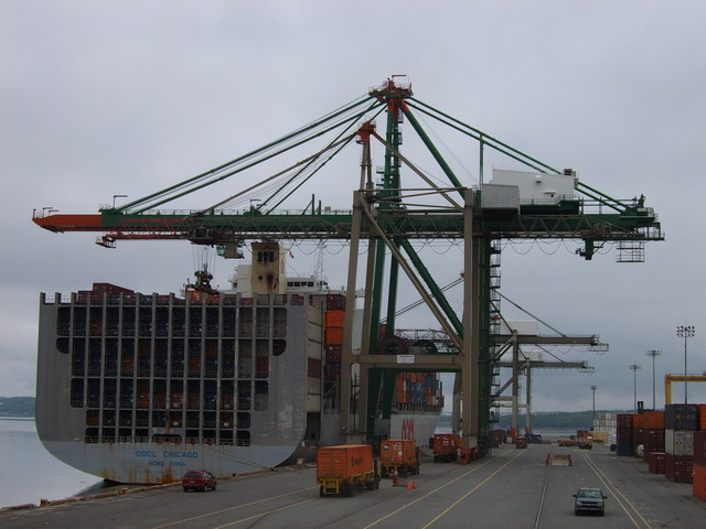 Container pier